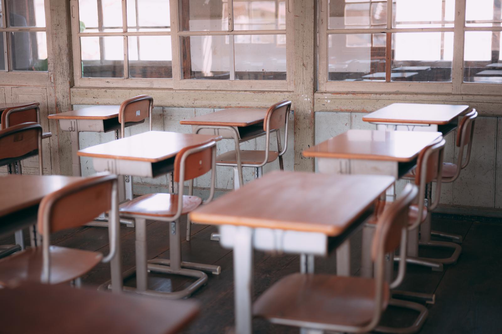 昭和の小学校の教室